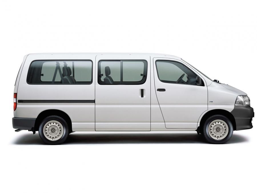  Toyota Hiace 2006 года  (фото 27 из 27)